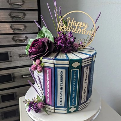 8" 3 Layer Round Tall Serves 30 - 36