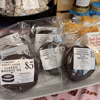 Sourdough Whoopie Pie