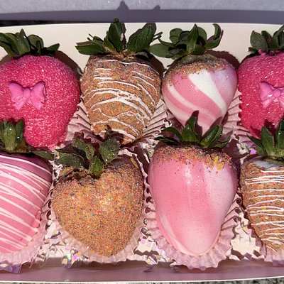 Chocolate Covered Strawberries Full Dozen 