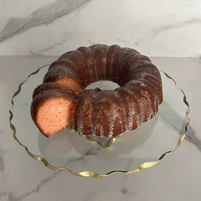 Large Strawberry Cheesecake Bundt🍓