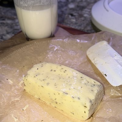 Homemade Garlic Butter￼