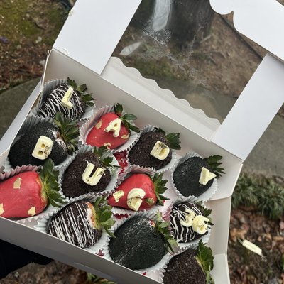 Custom Strawberries 
