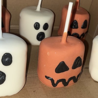 Jumbo Marshmallows