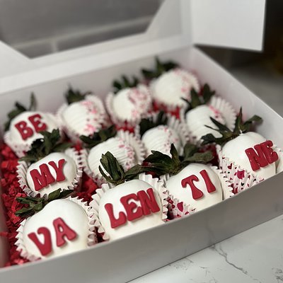  Chocolate Covered Strawberries 