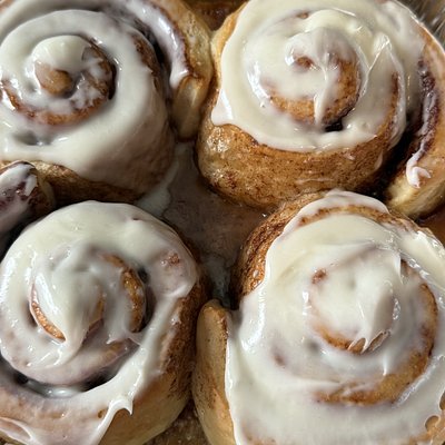 Cinnamon Rolls - 4pk