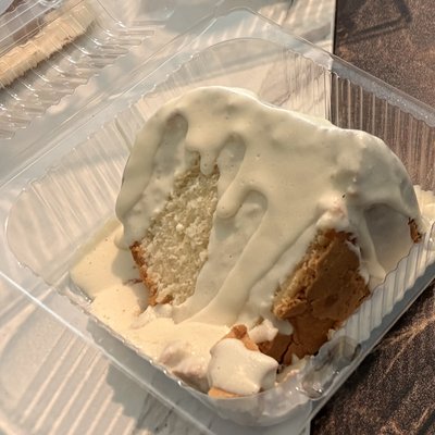 Butter Gold pound cake Slice
