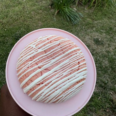 Strawberry cookie 