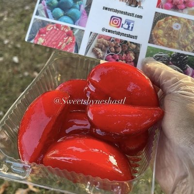A Dozen Candy Apple Slices 