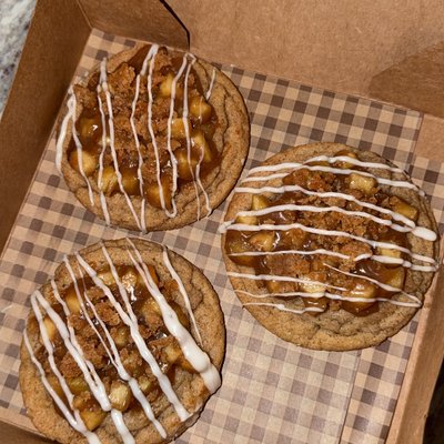 Cinnamon Apple Pie Cookie