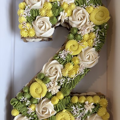 Large Double Tiered Cookie Cake (40 Servings)