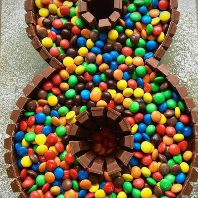 Number Cakes With Chocolate Bars