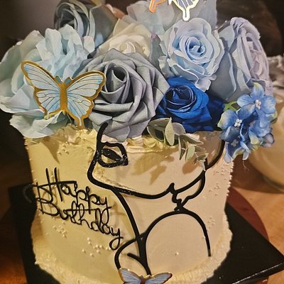 8" Cake 2 Layer Custom Cake