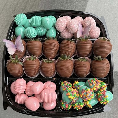 Valentines Day 2026 - Chocolate Strawberries & Candied Grapes