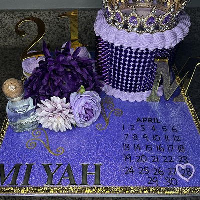 Calendar Cake Board