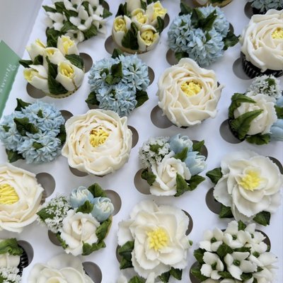 Gretta Florals-2 dz minis