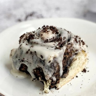 Oreo Cinnamon Buns (Batch of 6)