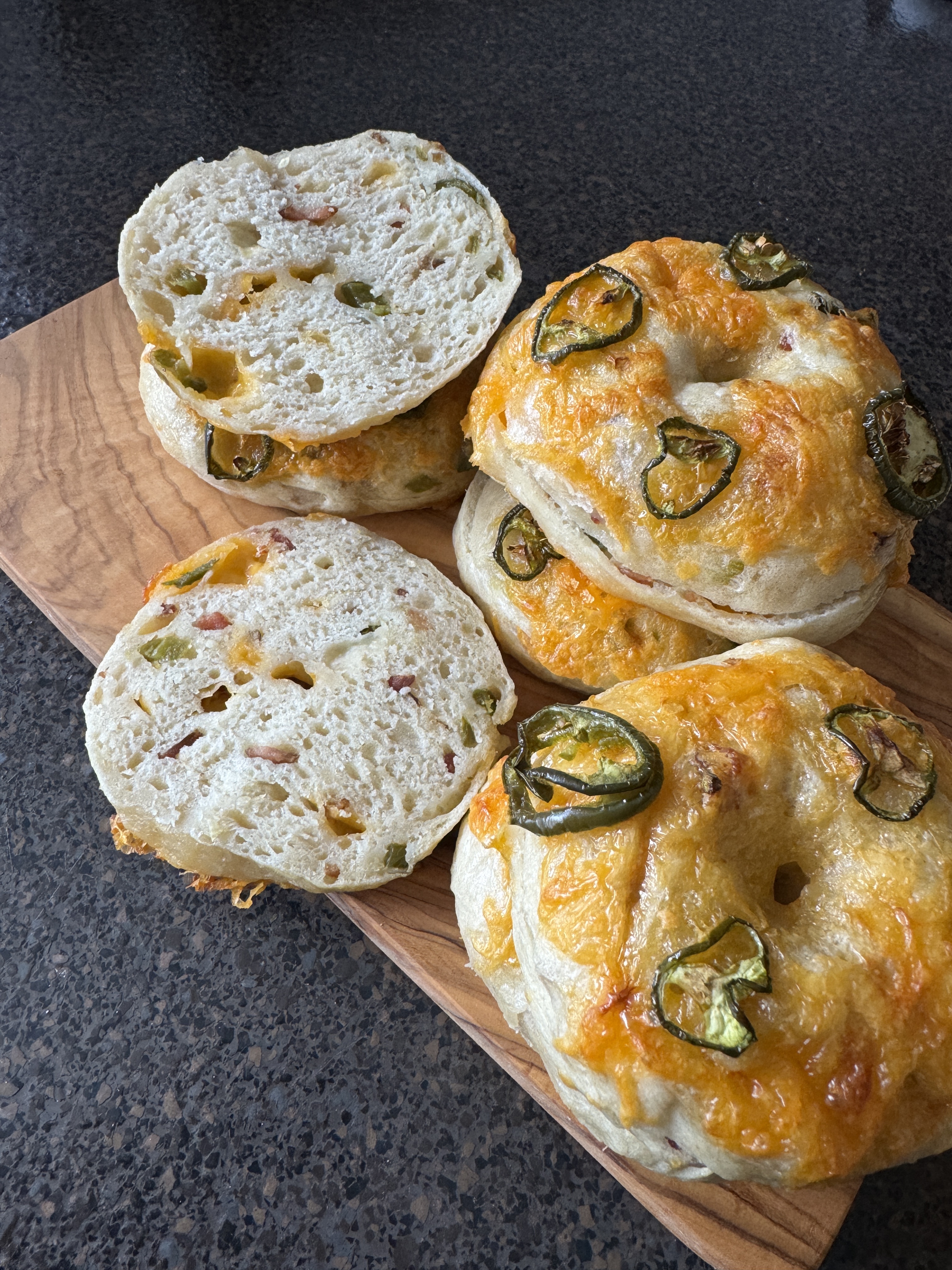 Jalapeño Cheddar Bagels
