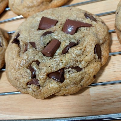 6 CT Brown Butter Chopped Chocolate Chip Cookies 