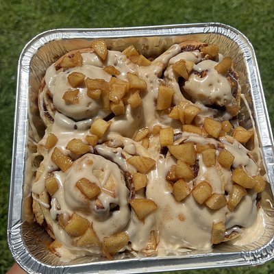 Apple Cinnamon Rolls 
