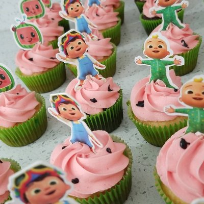 Custom Cupcakes 