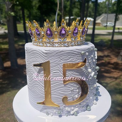 6” Round Cake