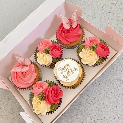 6 pack Cupcakes