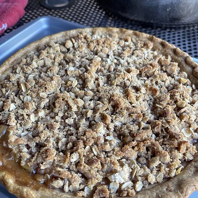 Blueberry Cream Cheese Crumble Pie 