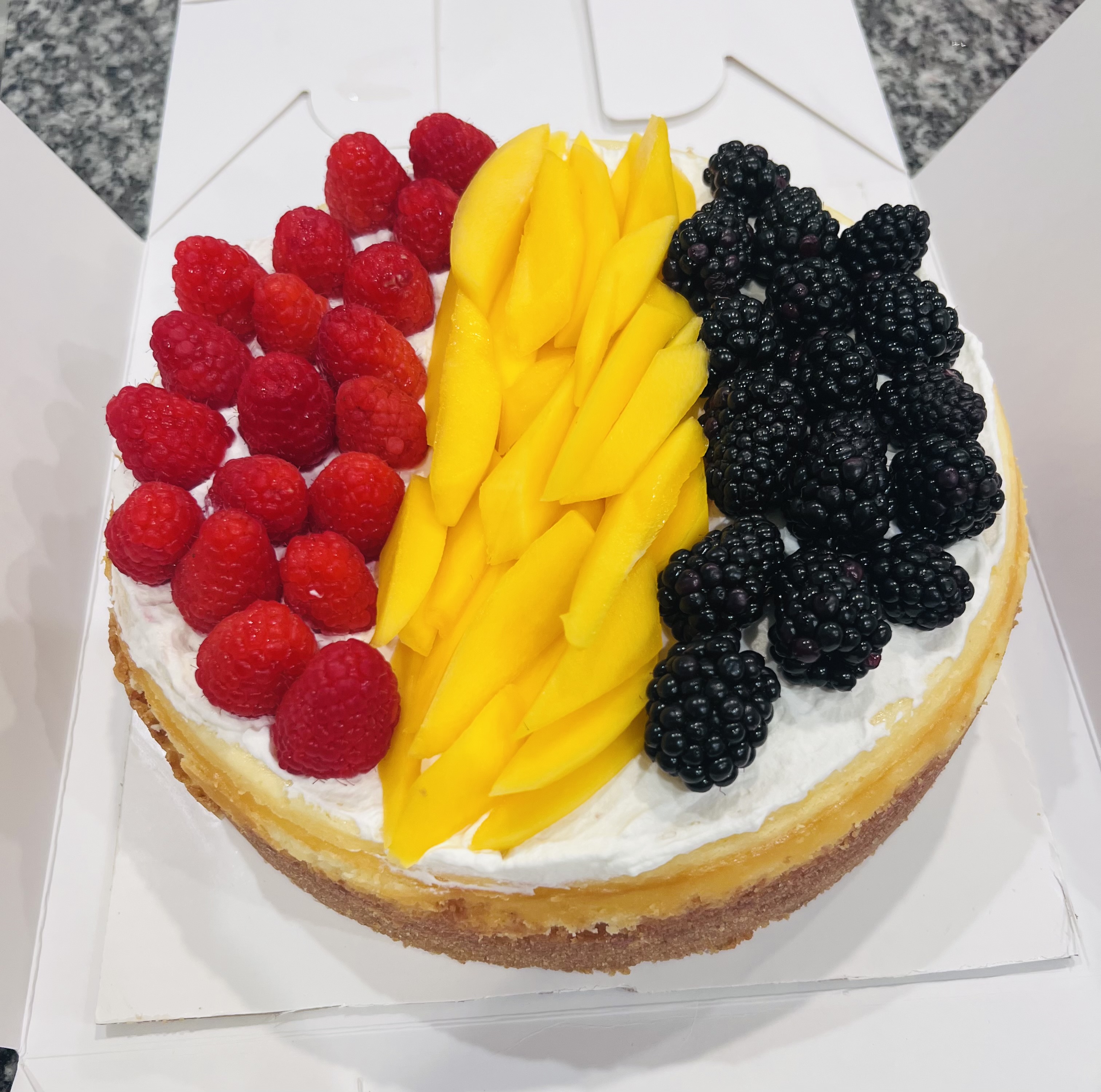 Plain Cheesecake Topped With Fruit