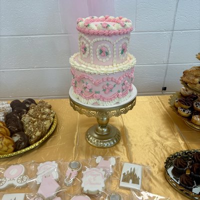 2 Tier Cake