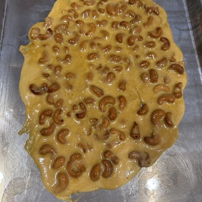 1 Lb Cashew Brittle