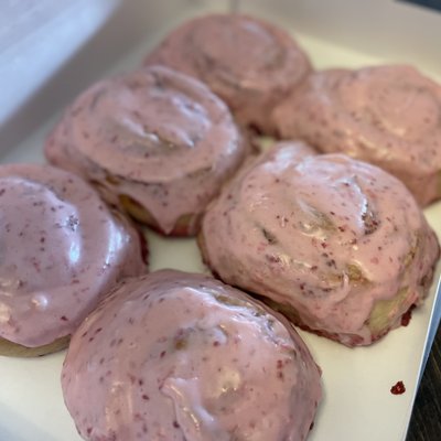  Raspberry Rolls 