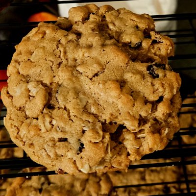 Sourdough Oatmeal Raisin Cookies