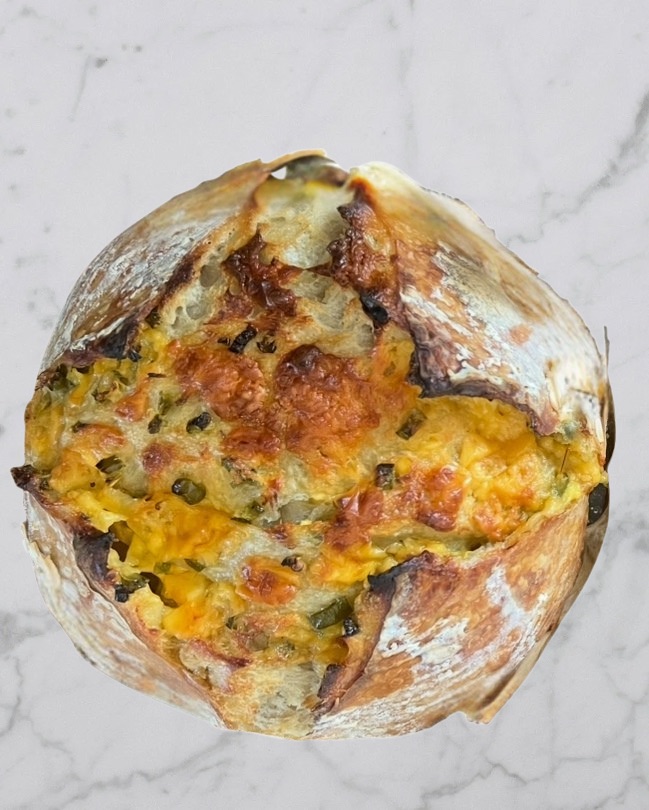 Jalapeño Cheddar Round