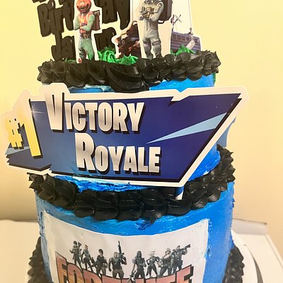 Fortnite Themed Cake