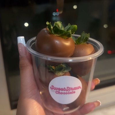 Chocolate Covered Strawberry Cup