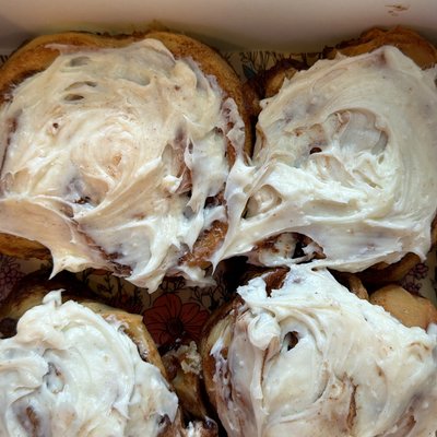 Sourdough Cinnamon Rolls - Box Of 4