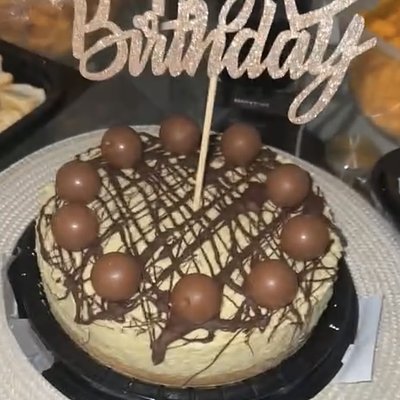 Dubai  Cheesecake 