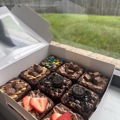 9 Brownies 