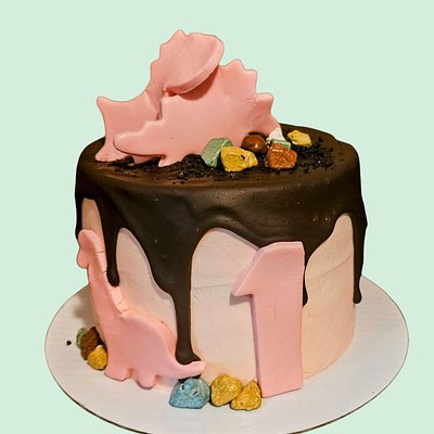 6 Inch 2 Layer Cake Serves 4 To 6 People 