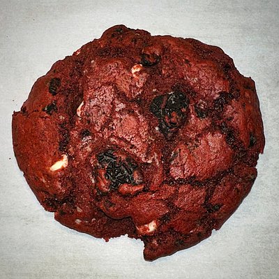 Red Velvet Oreo Cookies