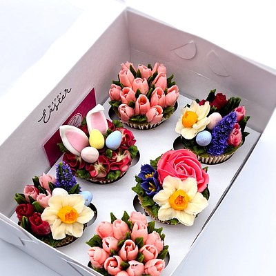 6 Easter Themed Cupcakes