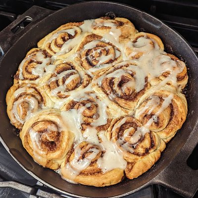 Sourdough Cinnamon Rolls--x12