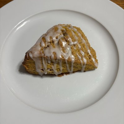 Pumpkin Spice Sourdough Scones 
