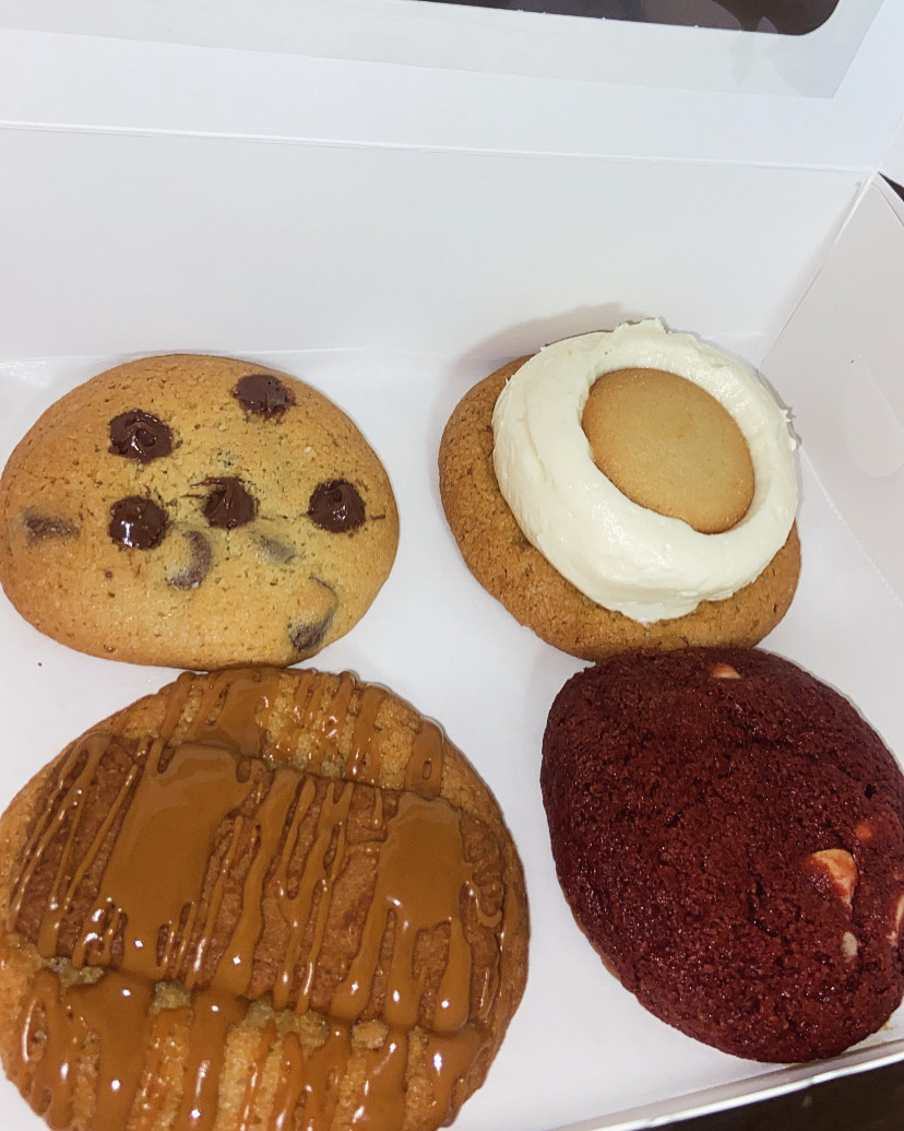 6 Pack Specialty Cookies 