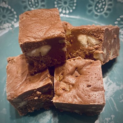 Chocolate Fudge With Pecans