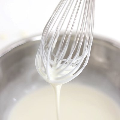 White Chocolate Drizzle/ Ganache 
