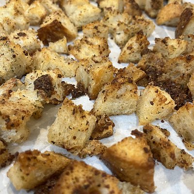 Sourdough Croutons 
