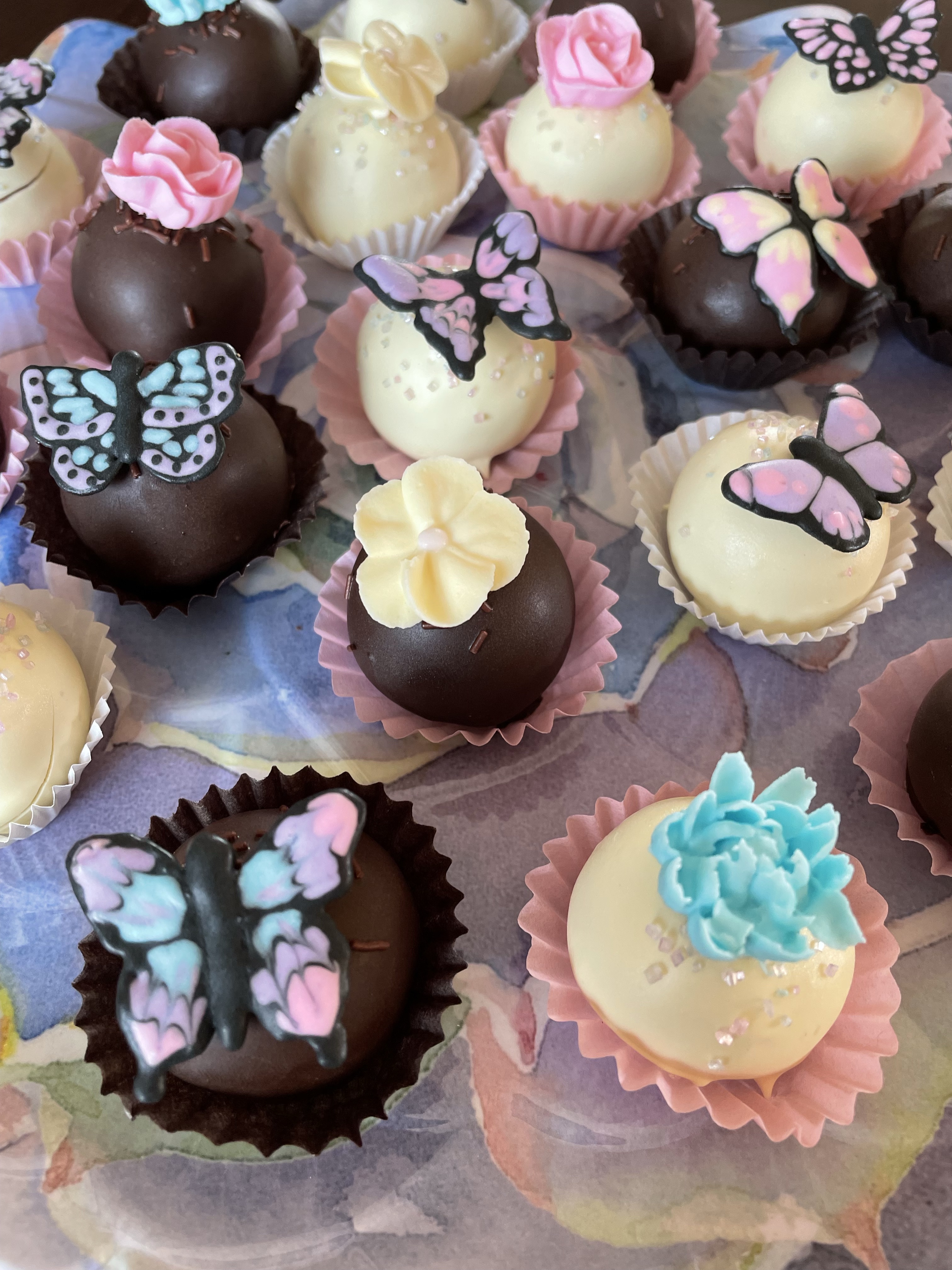 Custom Cake Pearls