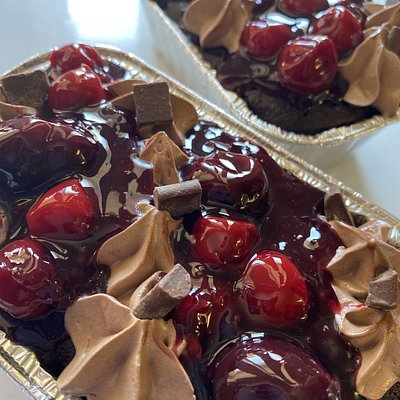 Classic Black Forest Cake 