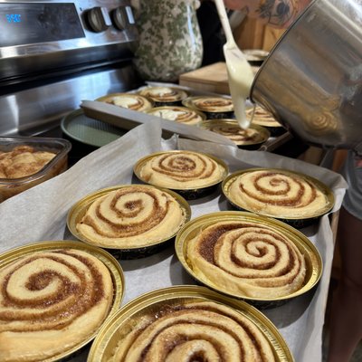 Cinnamon Rolls 